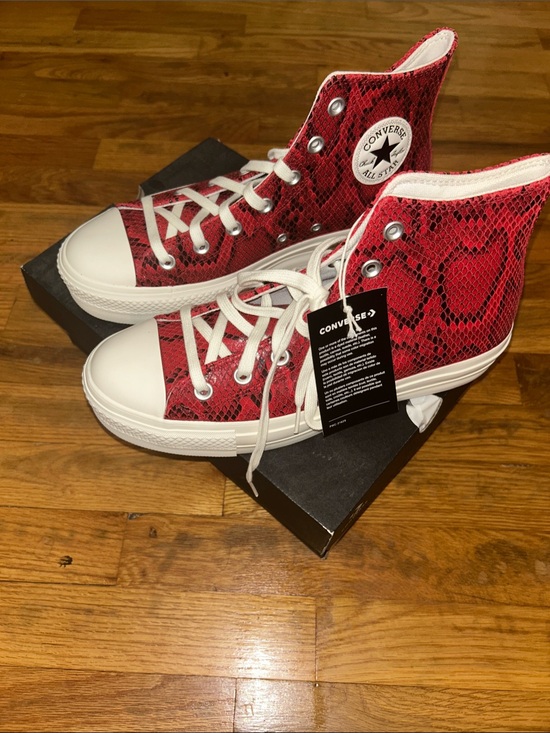 Converse Shoes - NWT Converse Chuck Taylor All Star Lift Red Snakeskin Platform Women’s 9